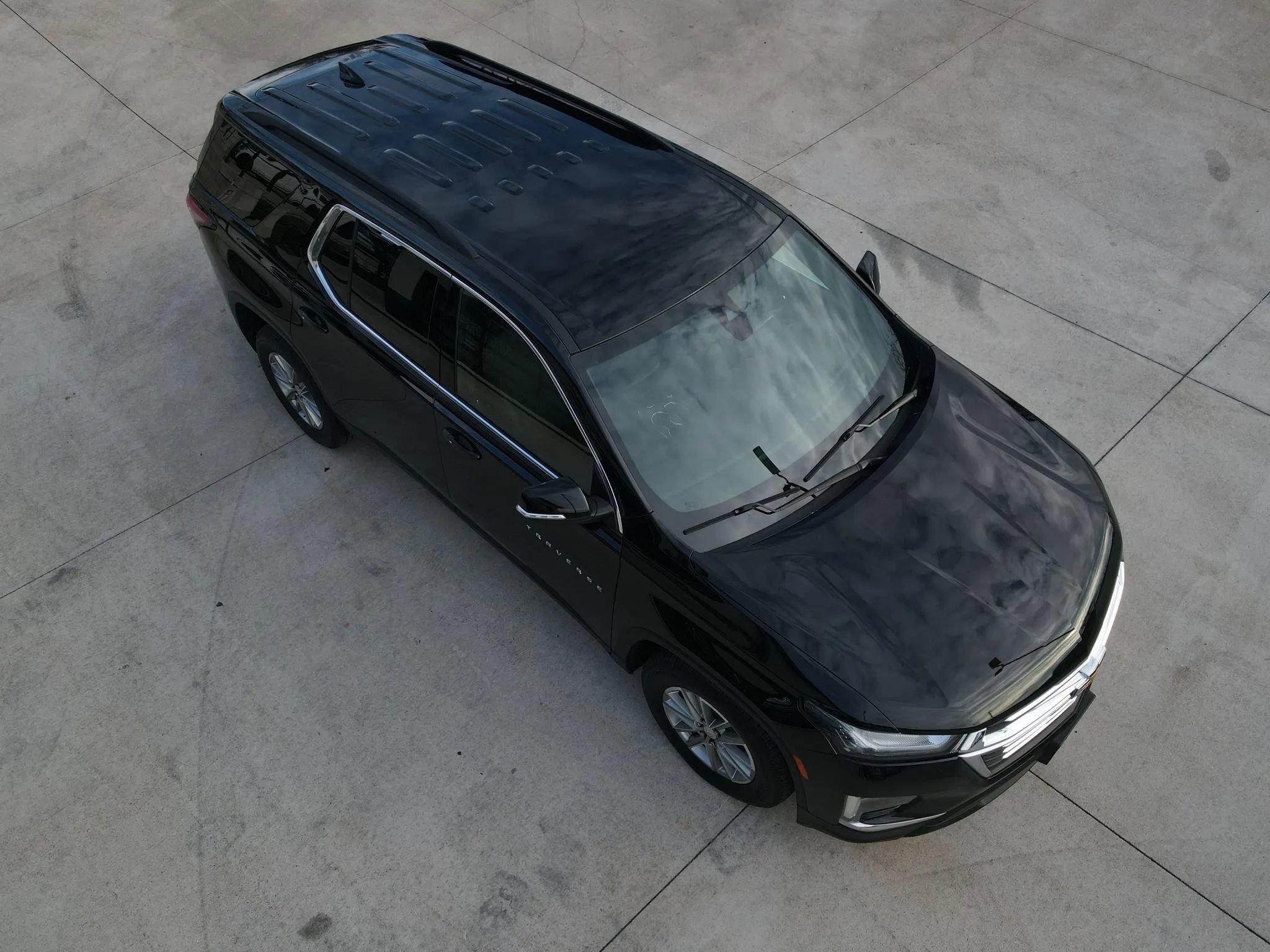 Used 2022 Chevrolet Traverse LT image 55