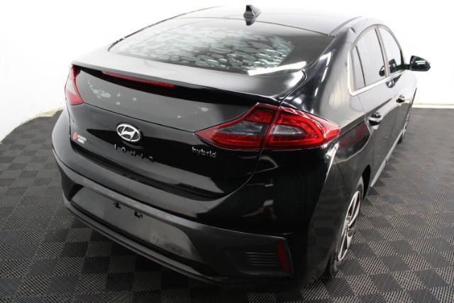 Used 2017 Hyundai Ioniq SEL FWD image 5