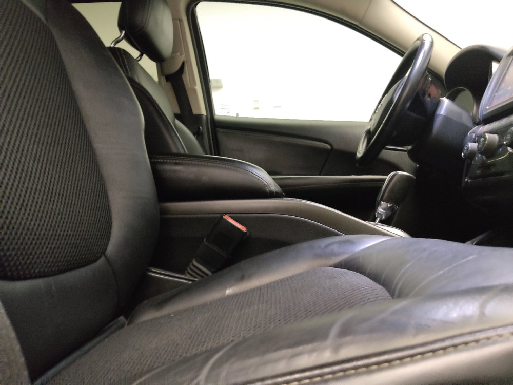Used 2017 Dodge Journey Crossroad w/ Rear Seat Video Group I FWD image 21