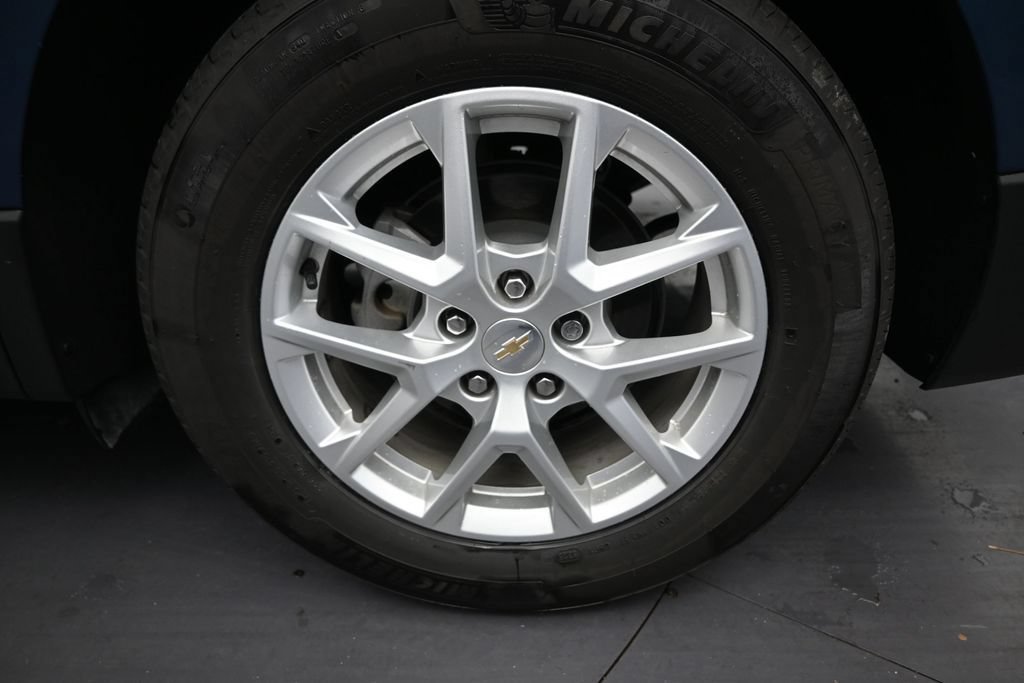 Used 2024 Chevrolet Equinox LS FWD image 10