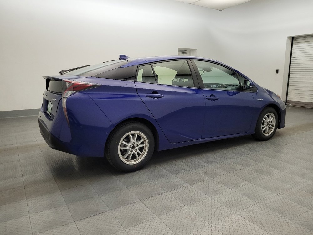 Used 2017 Toyota Prius Three image 10