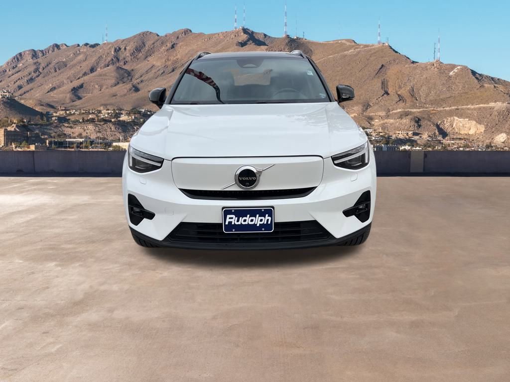 Used 2023 Volvo XC40 Recharge Ultimate w/ Protection Package Premier image 15