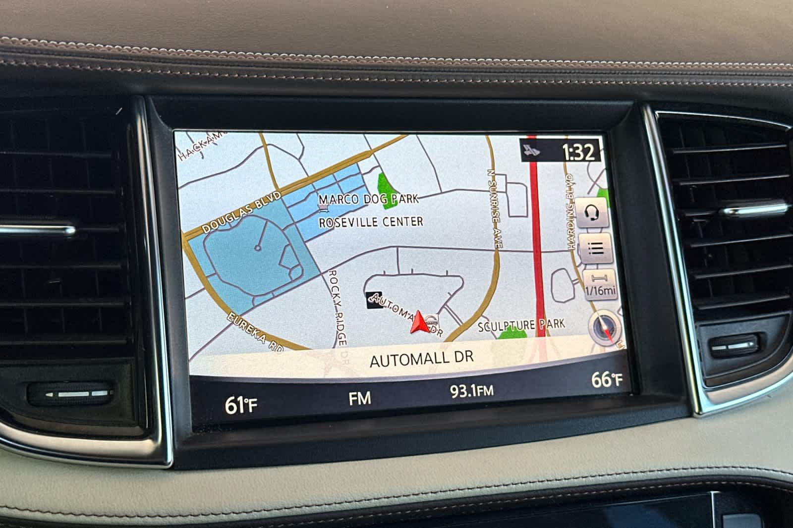 Used 2019 INFINITI QX50 Essential w/ Sensory Package AWD/4WD image 22