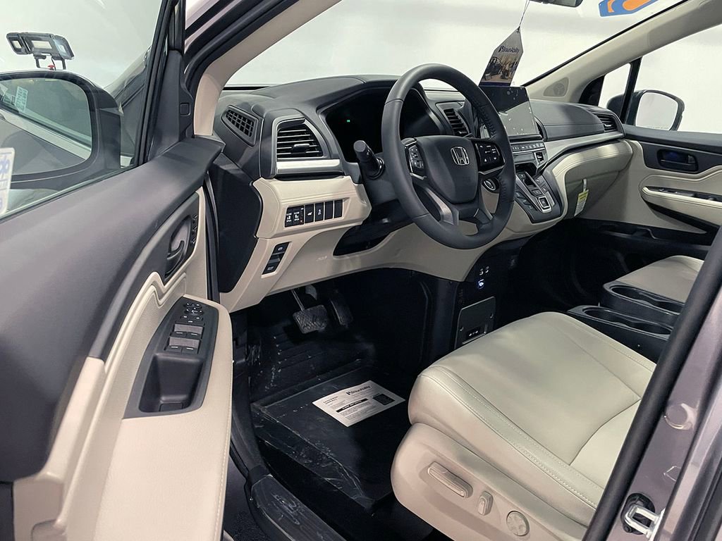 Used 2026 Honda Odyssey EX-L image 14