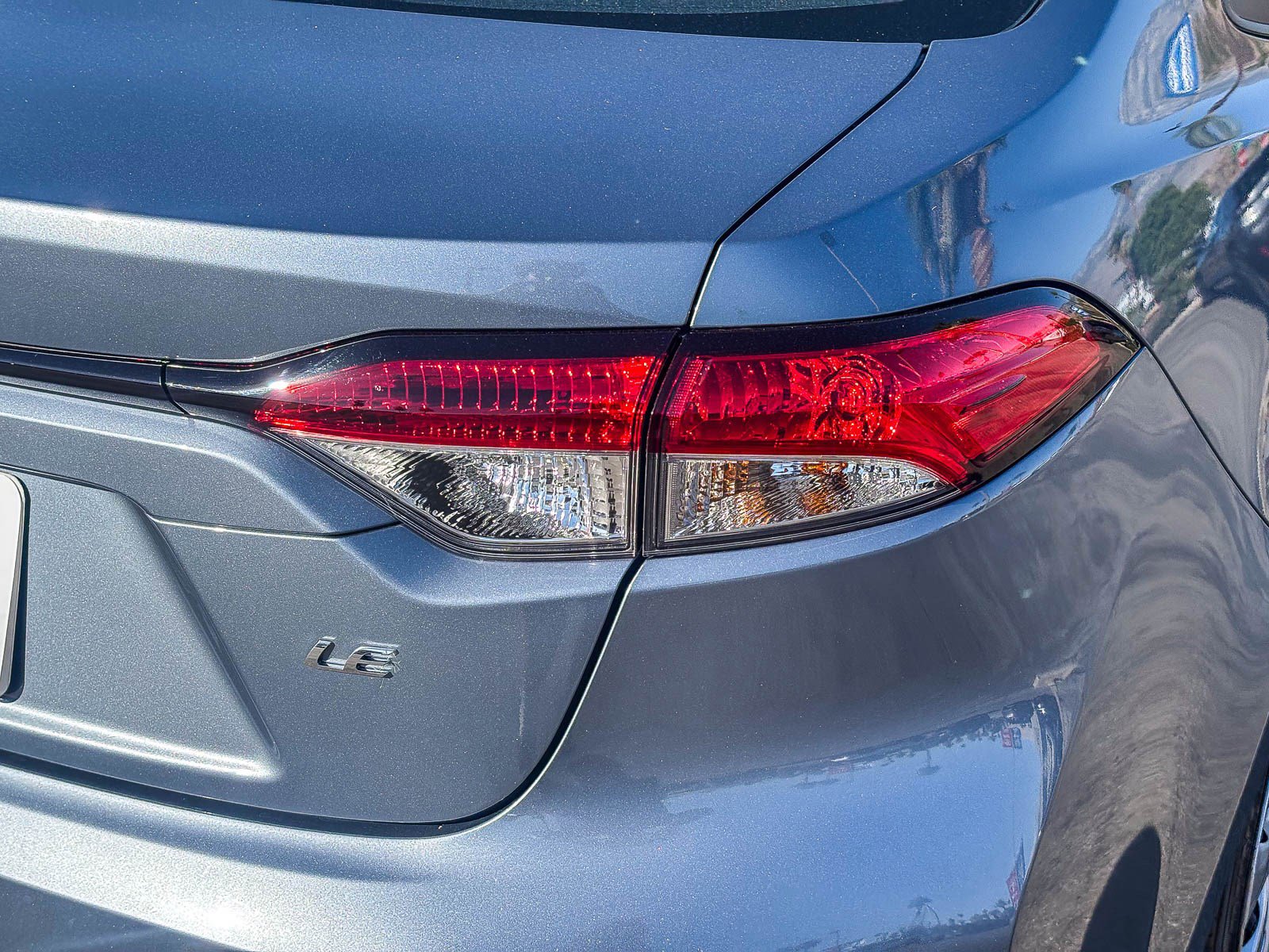 Certified 2025 Toyota Corolla LE FWD image 8