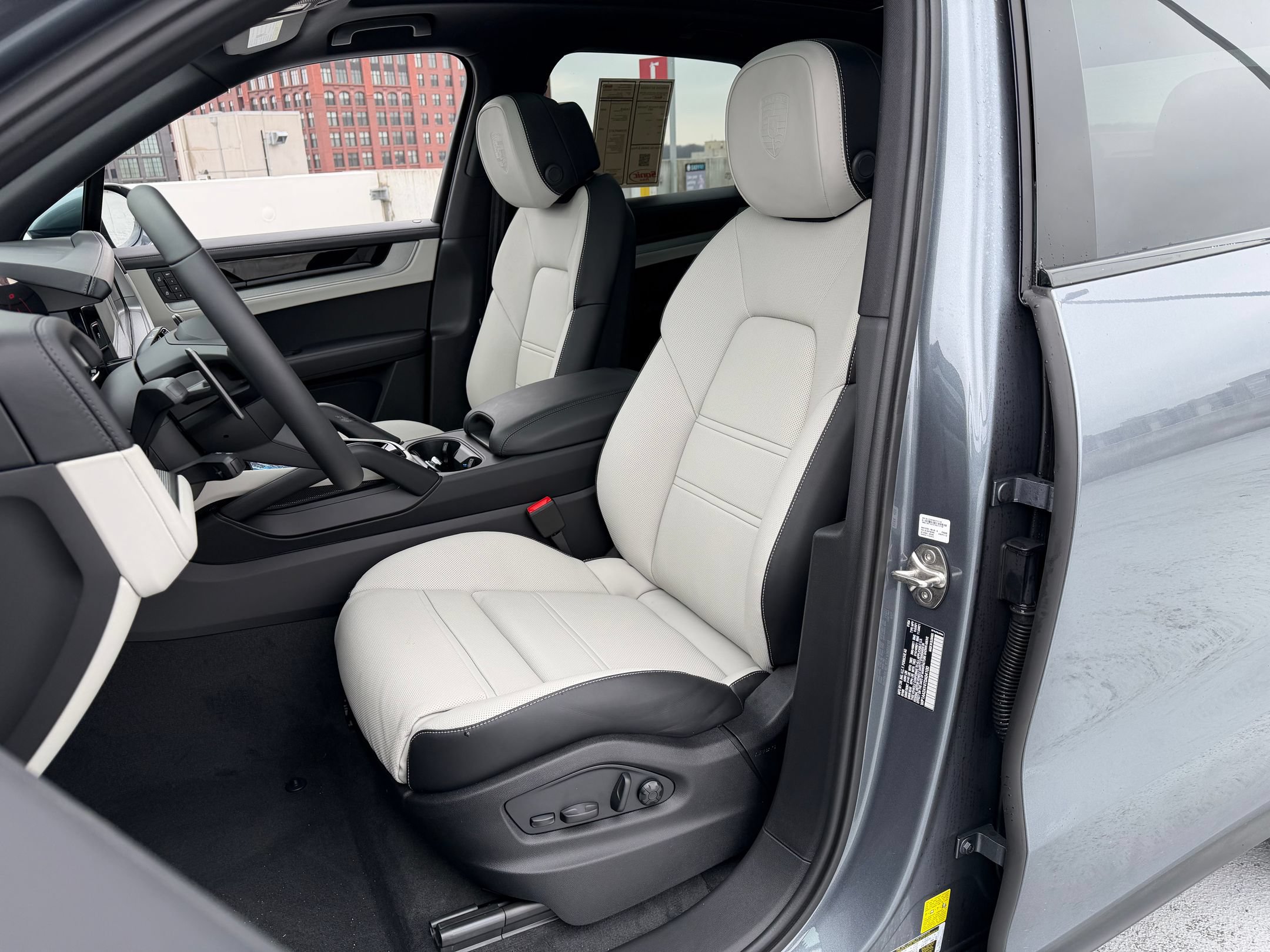 New 2026 Porsche Cayenne AWD/4WD image 5