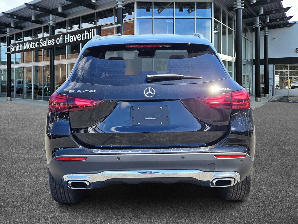 New 2026 Mercedes-Benz GLA 250 4MATIC image 4