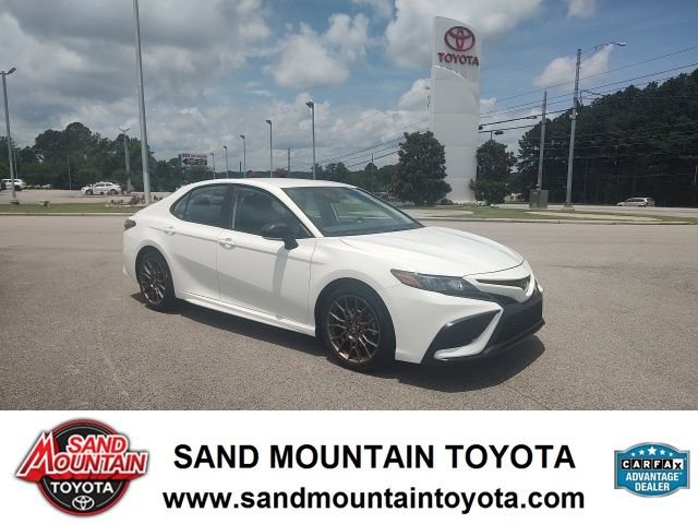 Used 2023 Toyota Camry SE