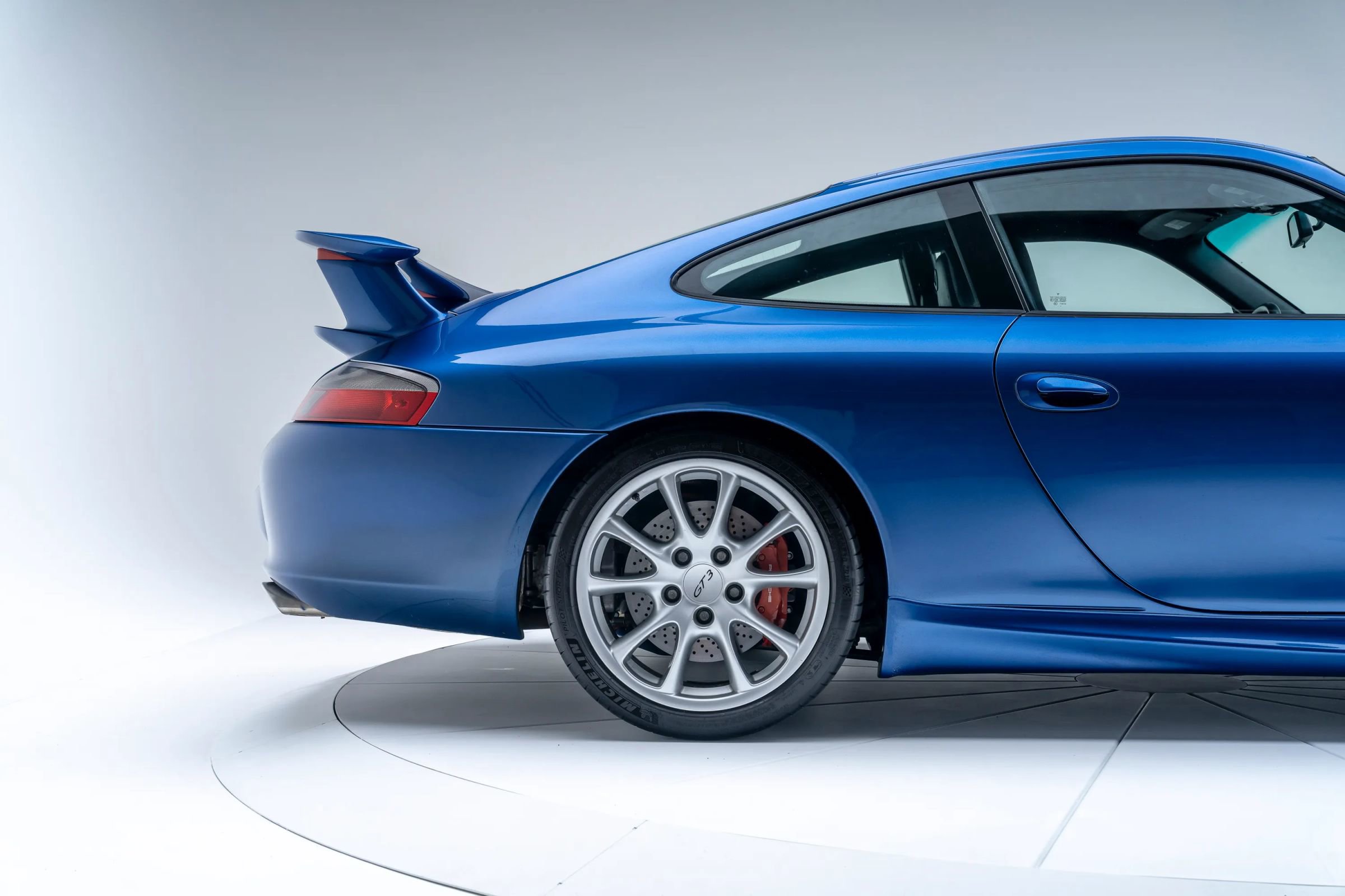 Used 2004 Porsche 911 GT3 image 39