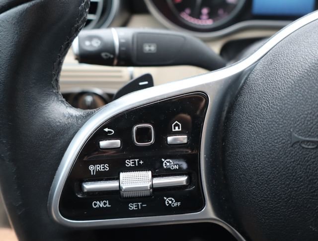 Used 2019 Mercedes-Benz C 300 Sedan image 23