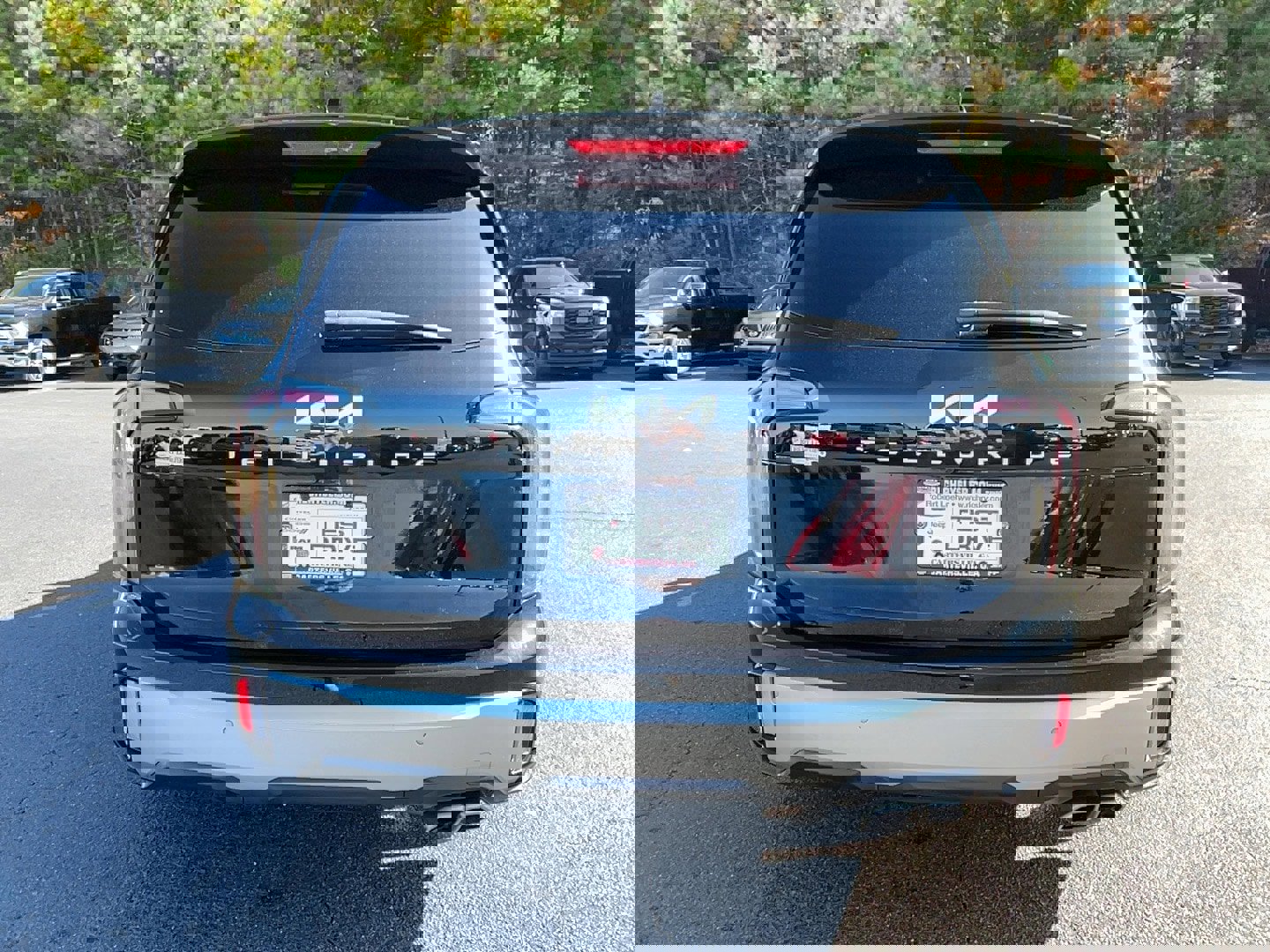 Used 2023 Kia Telluride EX w/ EX Captain's Chair Package image 6