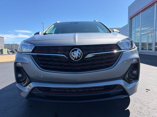 Used 2023 Buick Encore GX Select w/ Sport Touring Package FWD image 2