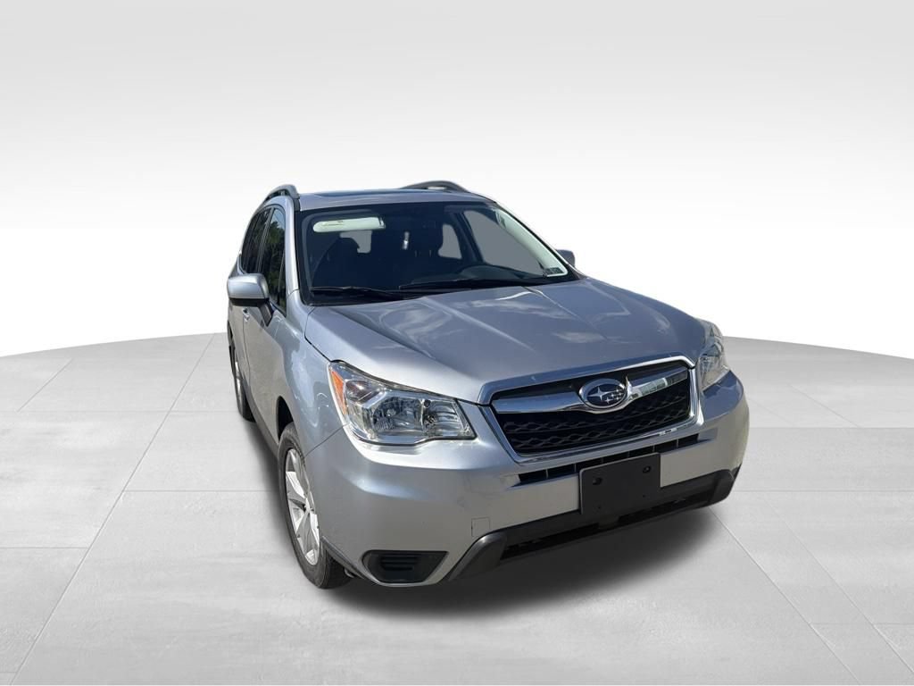 Used 2016 Subaru Forester 2.5i Premium w/ All-Weather Package AWD/4WD image 2