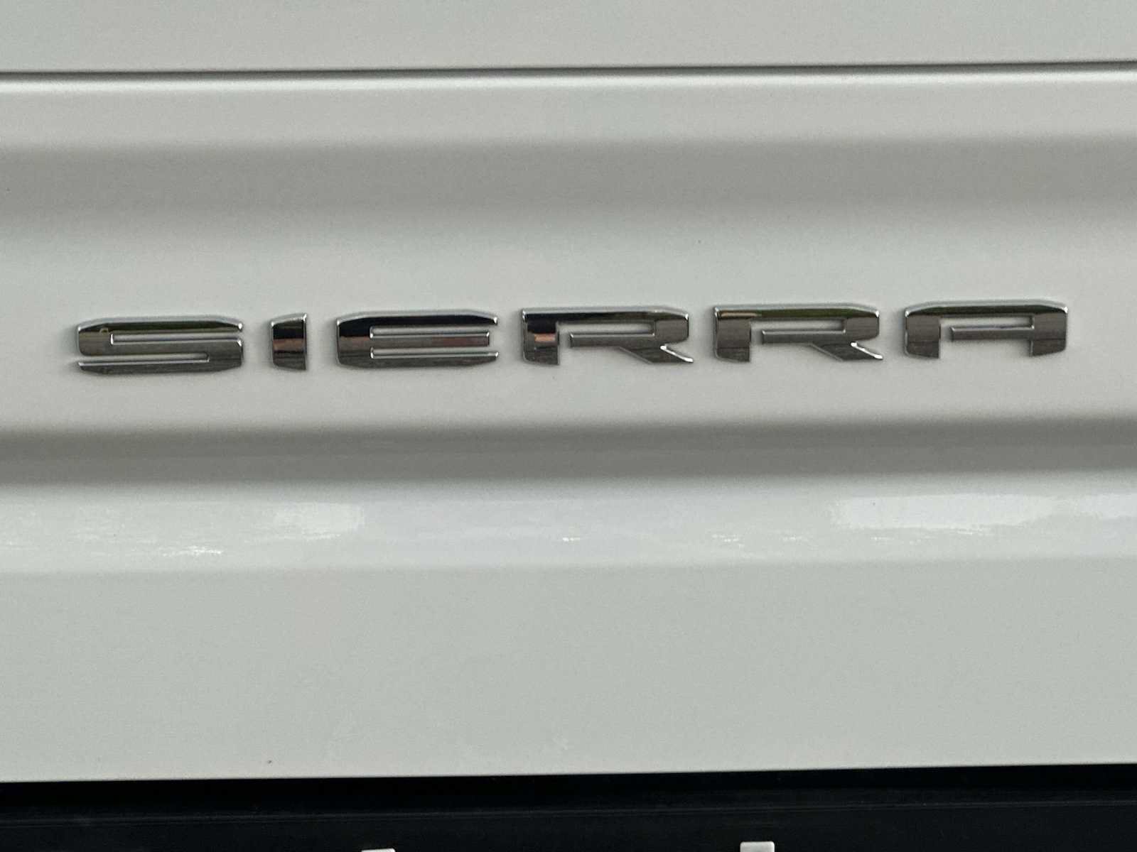 Certified 2026 GMC Sierra 1500 AT4 w/ AT4 Premium Package AWD/4WD image 13