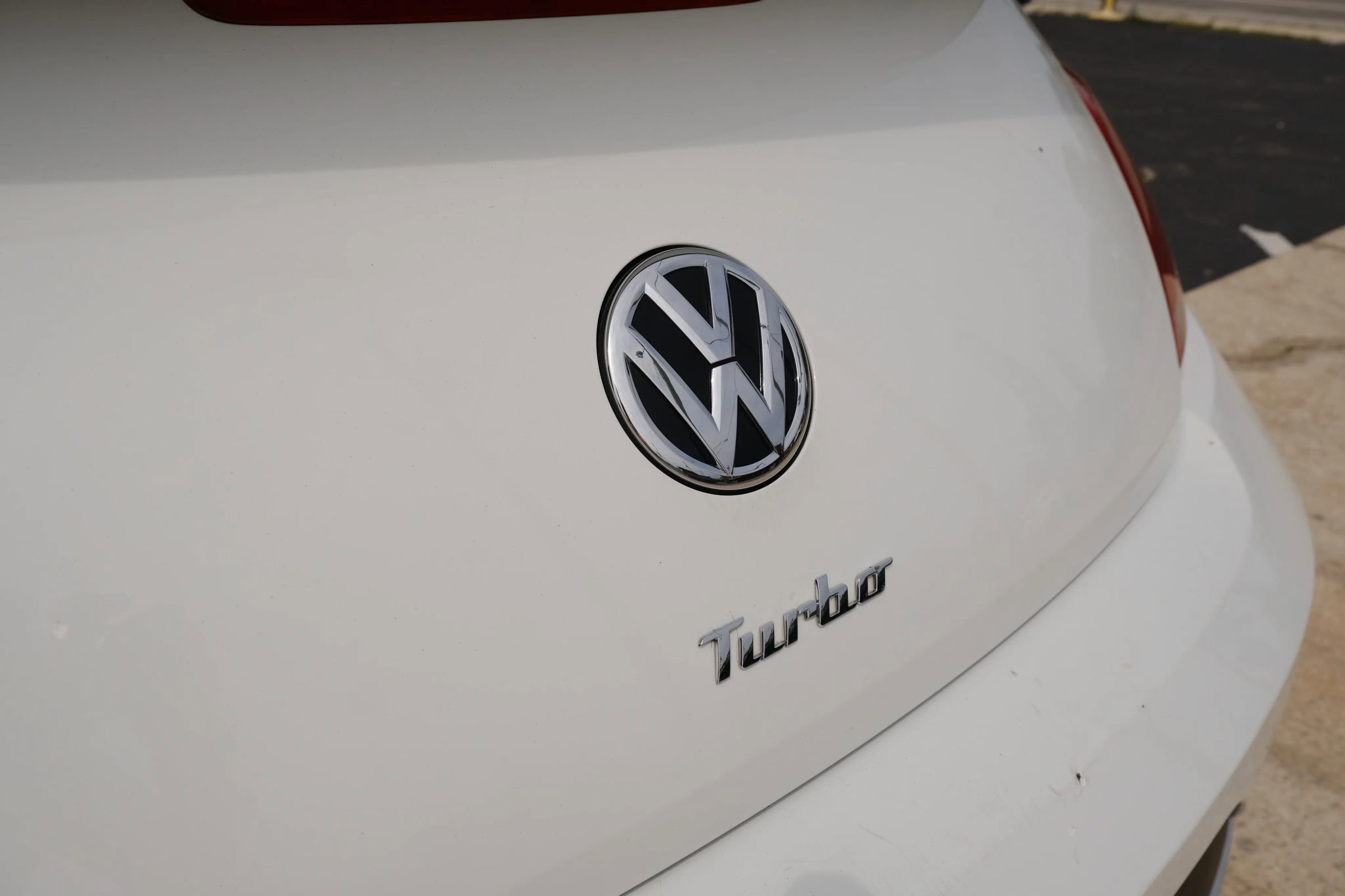 Used 2016 Volkswagen Beetle 1.8T Dune w/ Dune Technology Package image 16