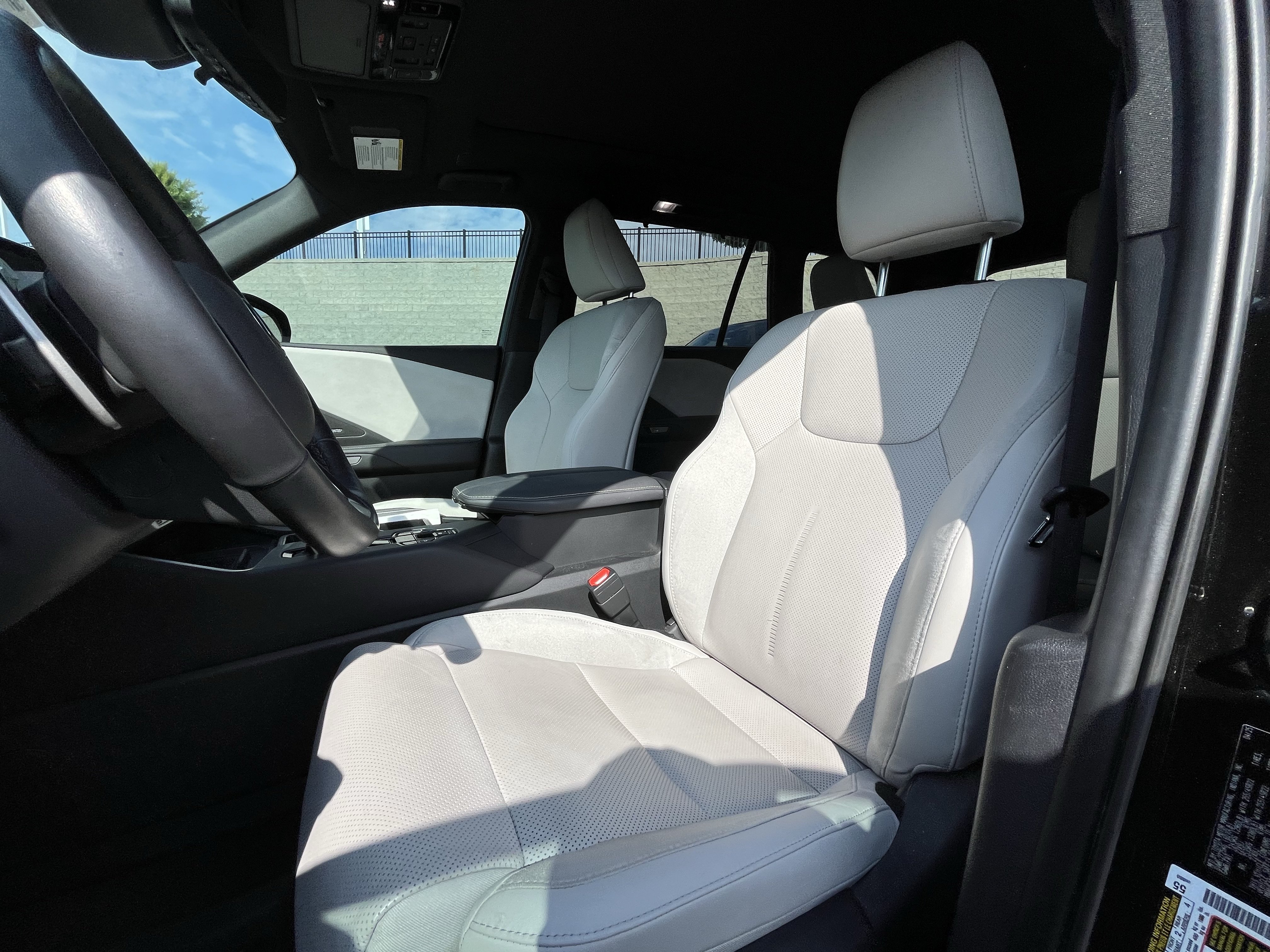 Used 2025 Lexus TX 350 AWD w/ Technology Package image 16