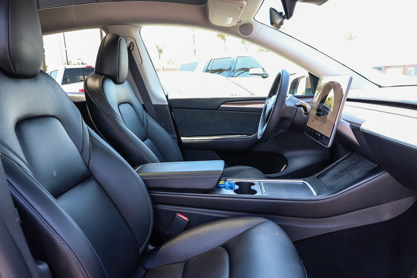 Used 2023 Tesla Model Y Long Range AWD/4WD image 21