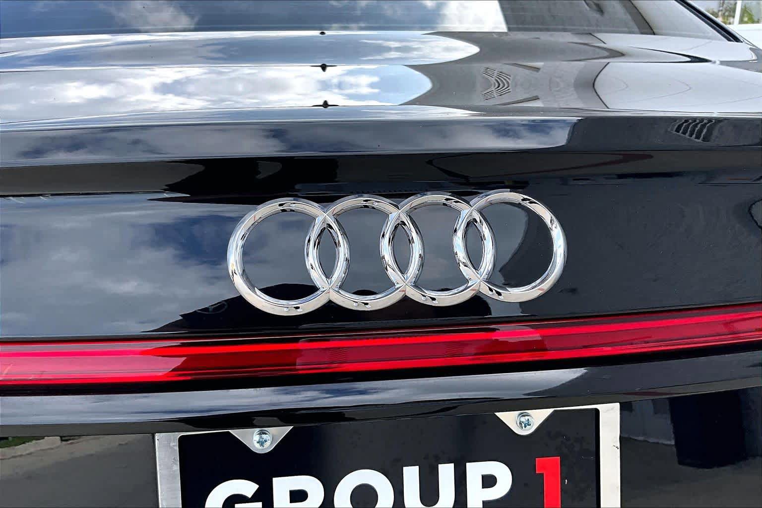 Used 2020 Audi S8 L w/ Full Leather Package image 10
