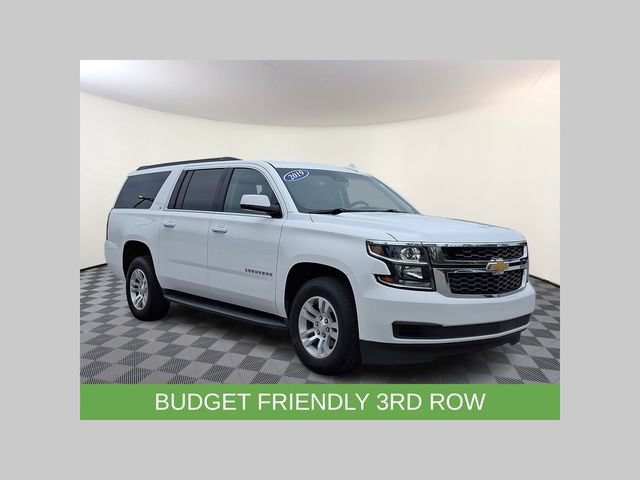 Used 2019 Chevrolet Suburban LT RWD image 1