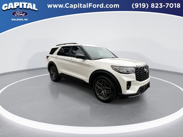Certified 2025 Ford Explorer ST-Line w/ Premium Package image 2