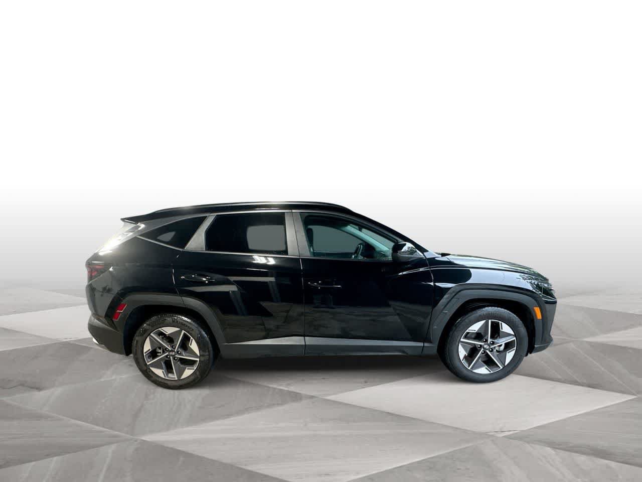 Used 2026 Hyundai Tucson SEL Plus FWD image 9