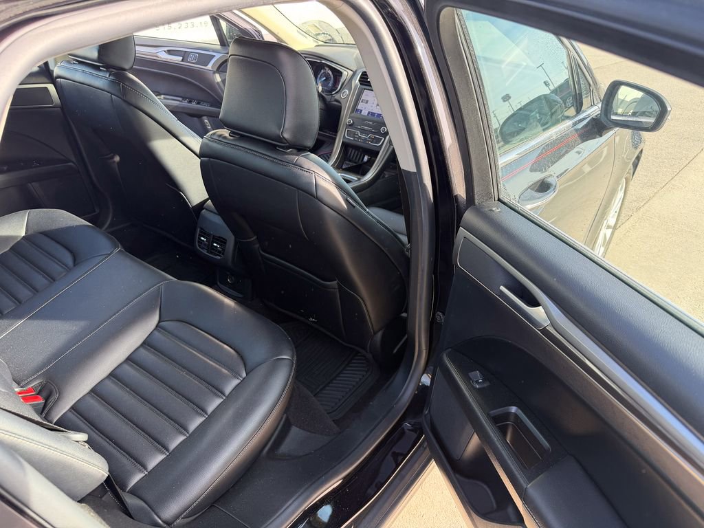 Certified 2020 Ford Fusion SEL image 15