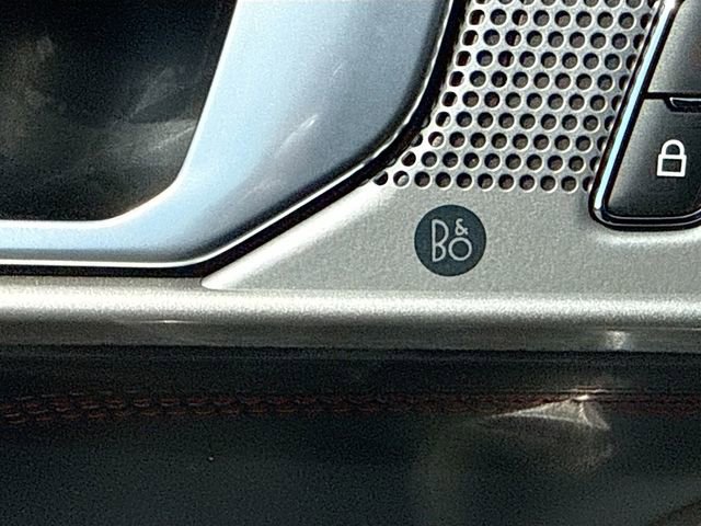 Used 2023 Ford Explorer ST-Line w/ Class IV Trailer Tow Package image 20