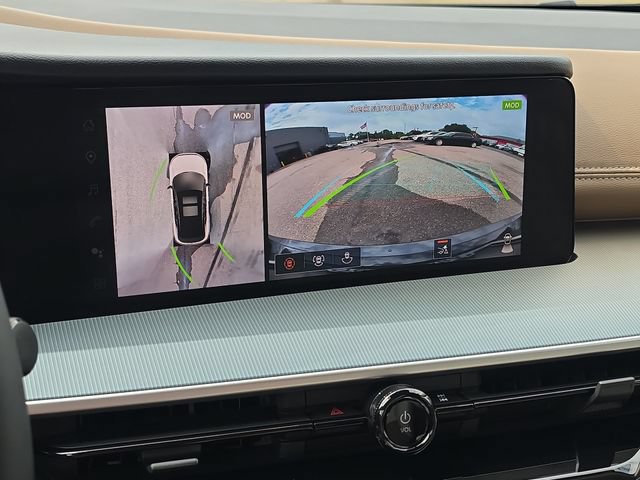 New 2026 Nissan Murano Platinum w/ Technology Package AWD/4WD image 17