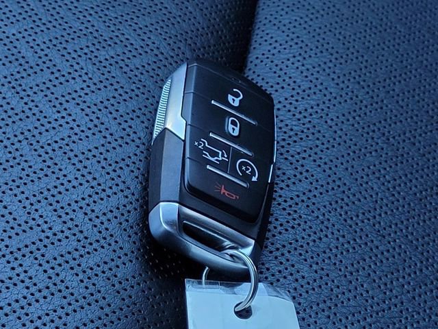 Used 2023 RAM 1500 Laramie image 30