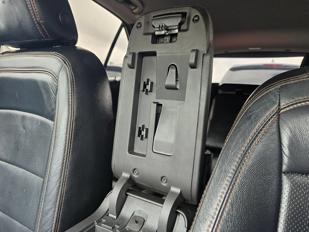 Used 2019 Chevrolet Equinox LT FWD image 32