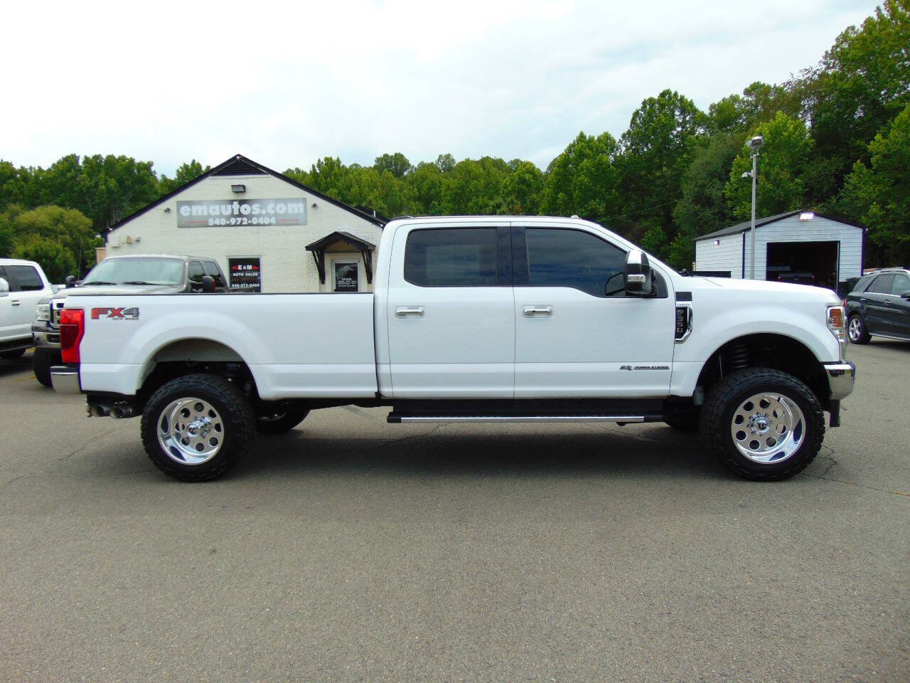 Used 2020 Ford F350 Lariat w/ Lariat Ultimate Package AWD/4WD image 34