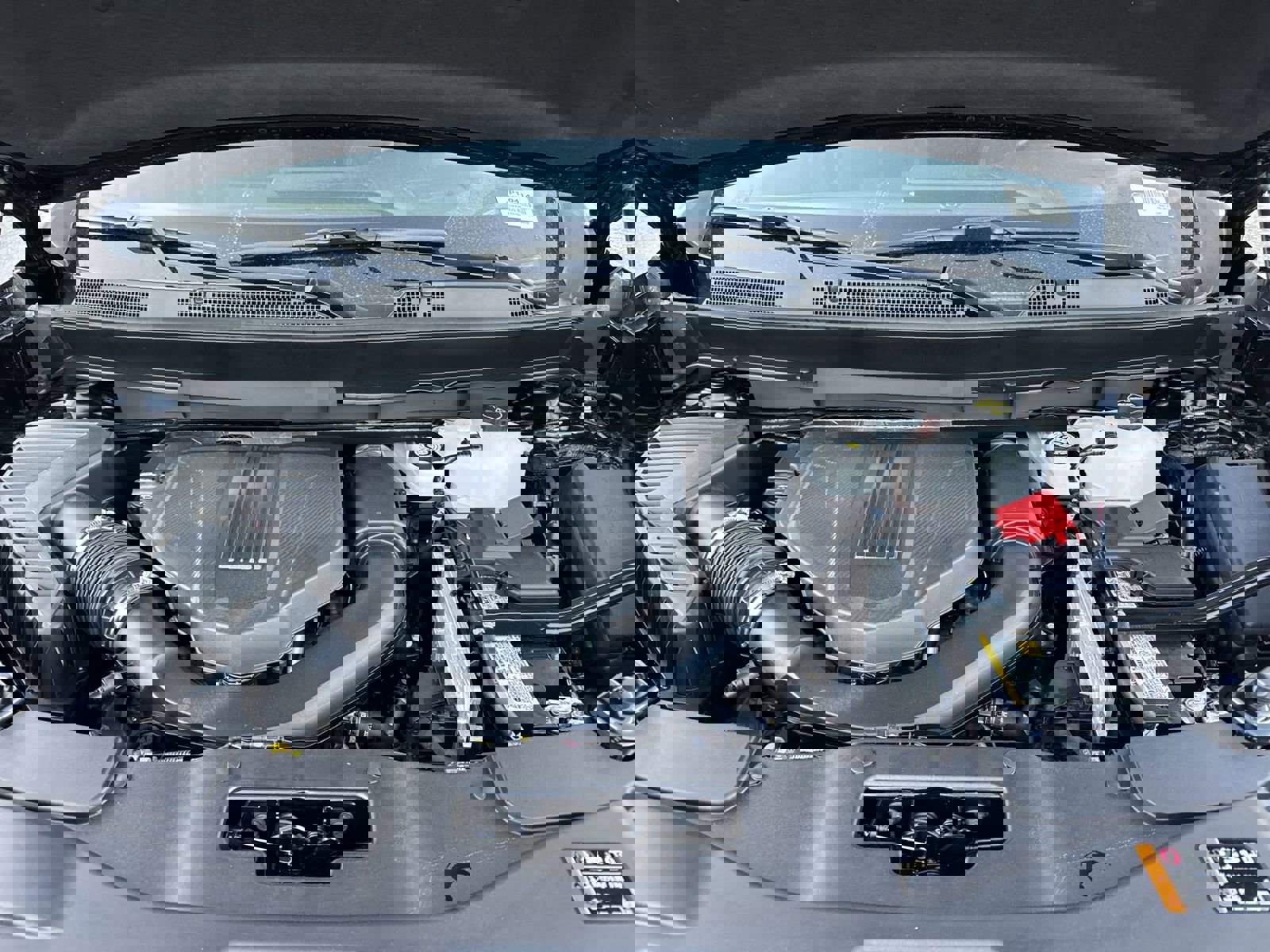 Used 2025 GMC Acadia Elevation image 34