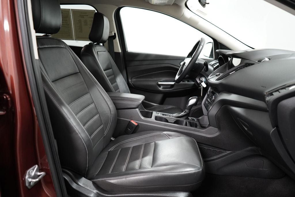 Certified 2018 Ford Escape SEL FWD image 22