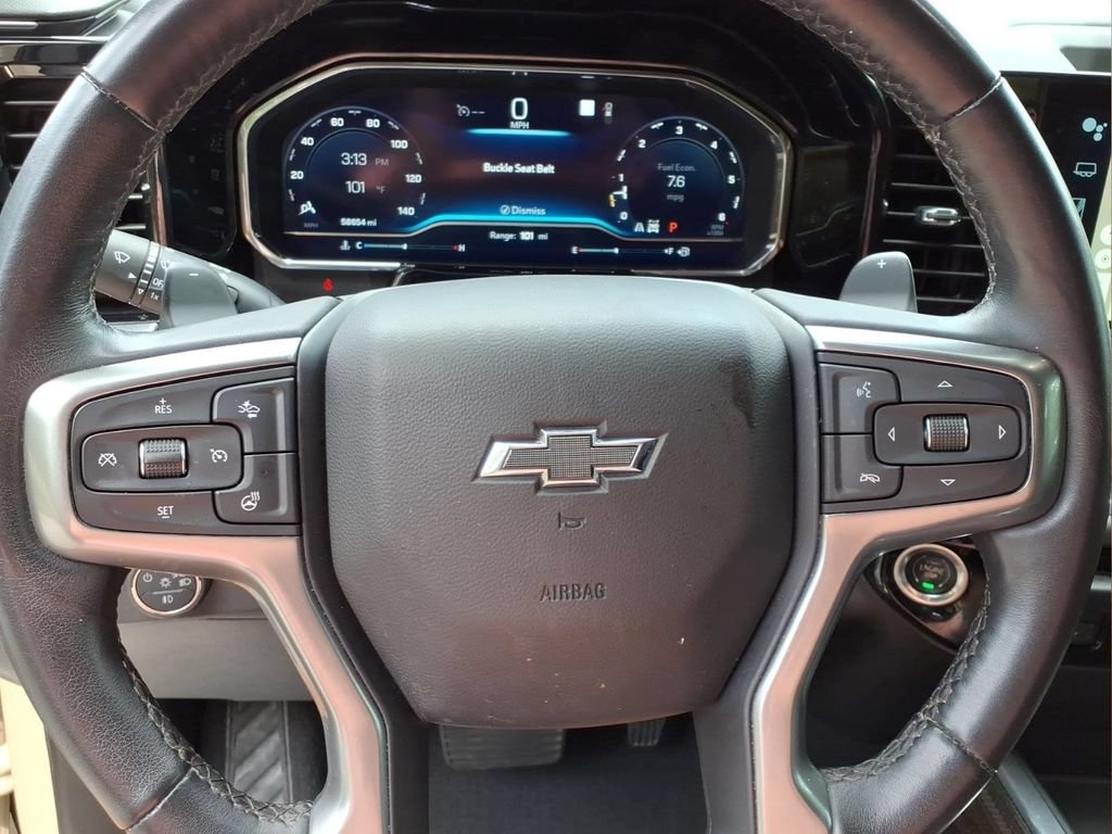 Certified 2022 Chevrolet Silverado 1500 LT Trail Boss w/ LT Trail Boss Premium Package AWD/4WD image 11