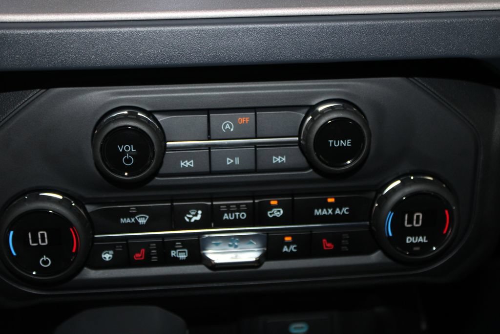 Used 2025 Ford Bronco Outer Banks AWD/4WD image 48