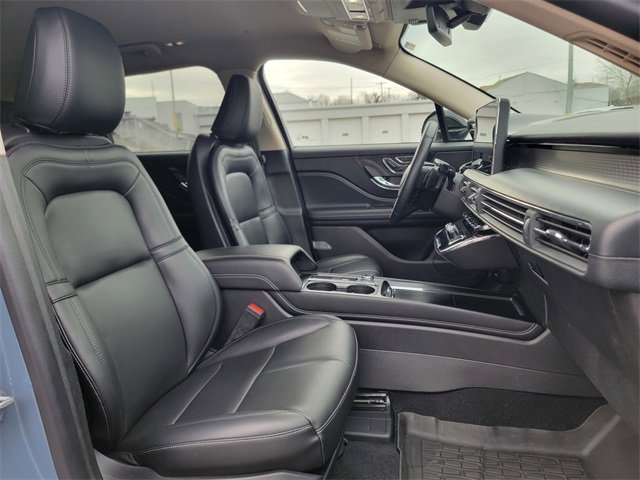 Certified 2024 Lincoln Corsair AWD w/ Equipment Group 101A image 24