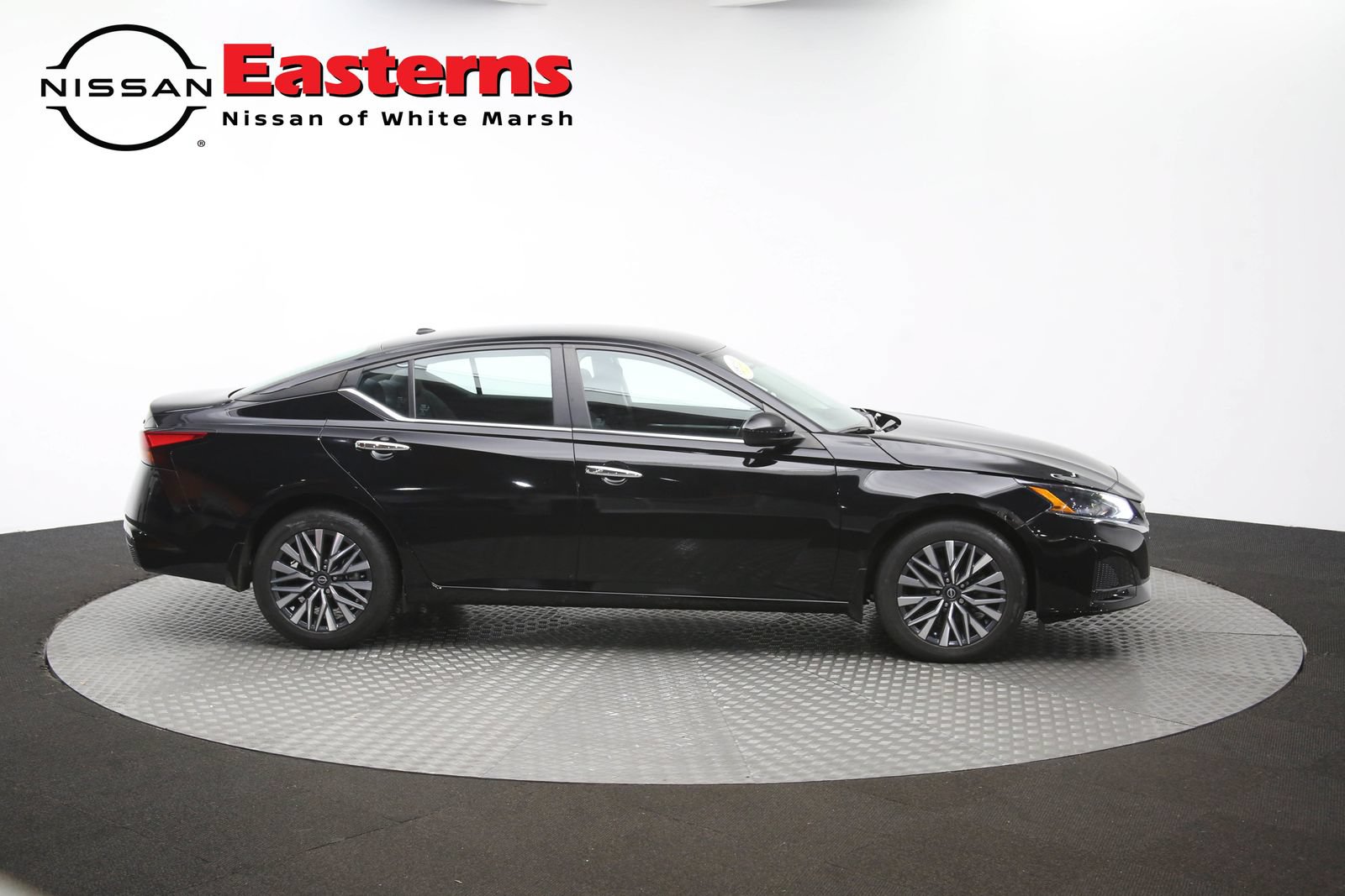 Used 2023 Nissan Altima 2.5 SV AWD/4WD image 44
