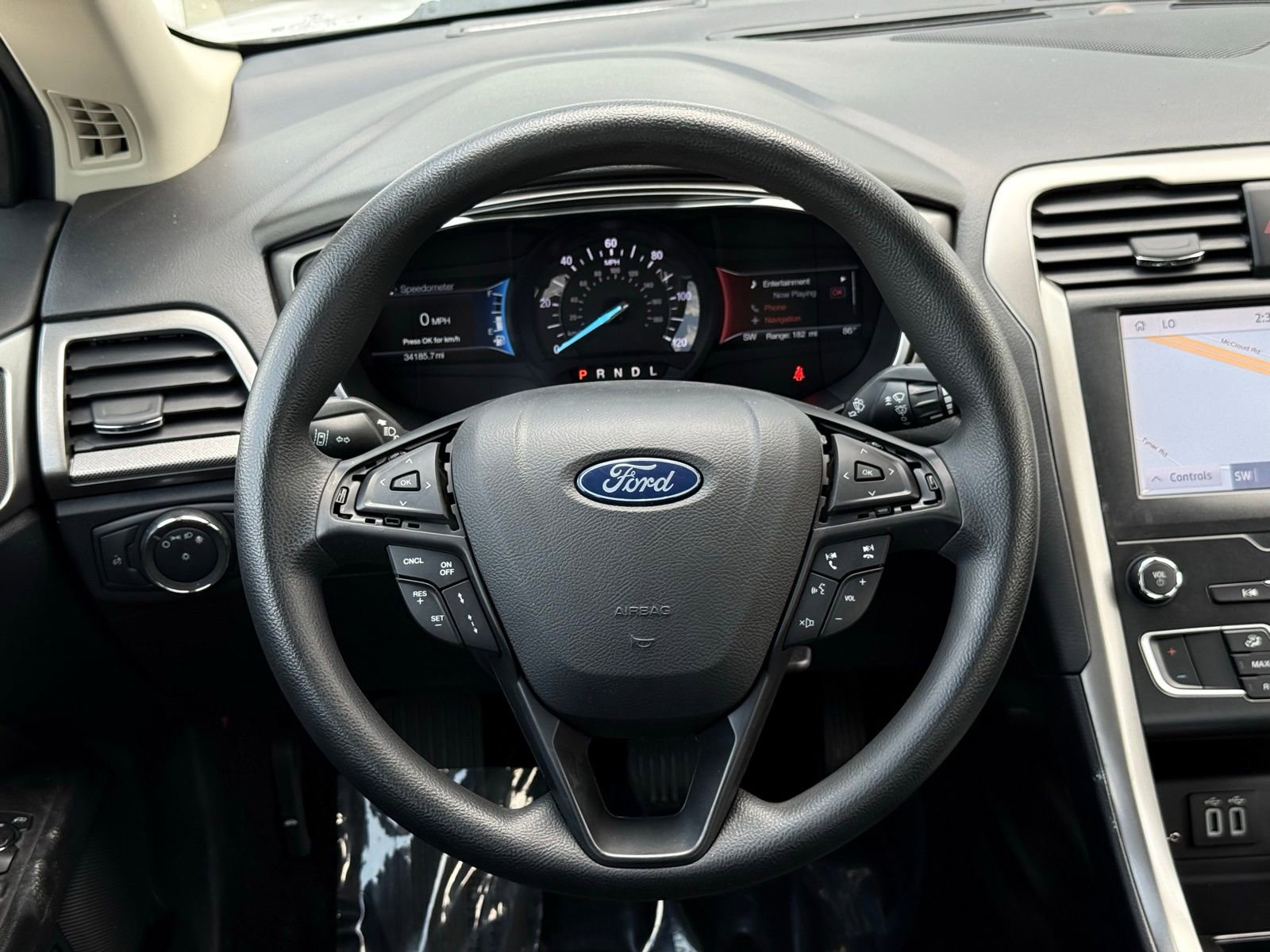 Used 2020 Ford Fusion SE FWD image 23