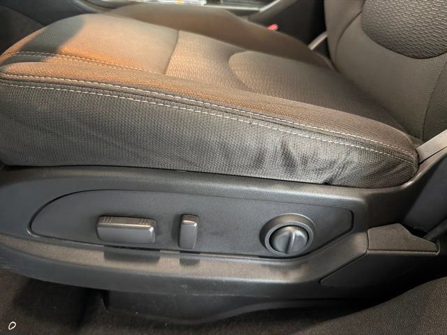 Used 2017 Chevrolet Traverse LT w/ Style and Technology Package AWD/4WD image 11