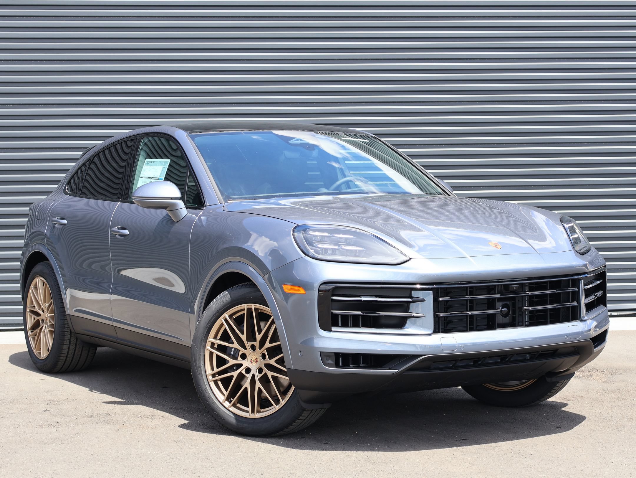 New 2026 Porsche Cayenne Coupe AWD/4WD image 7