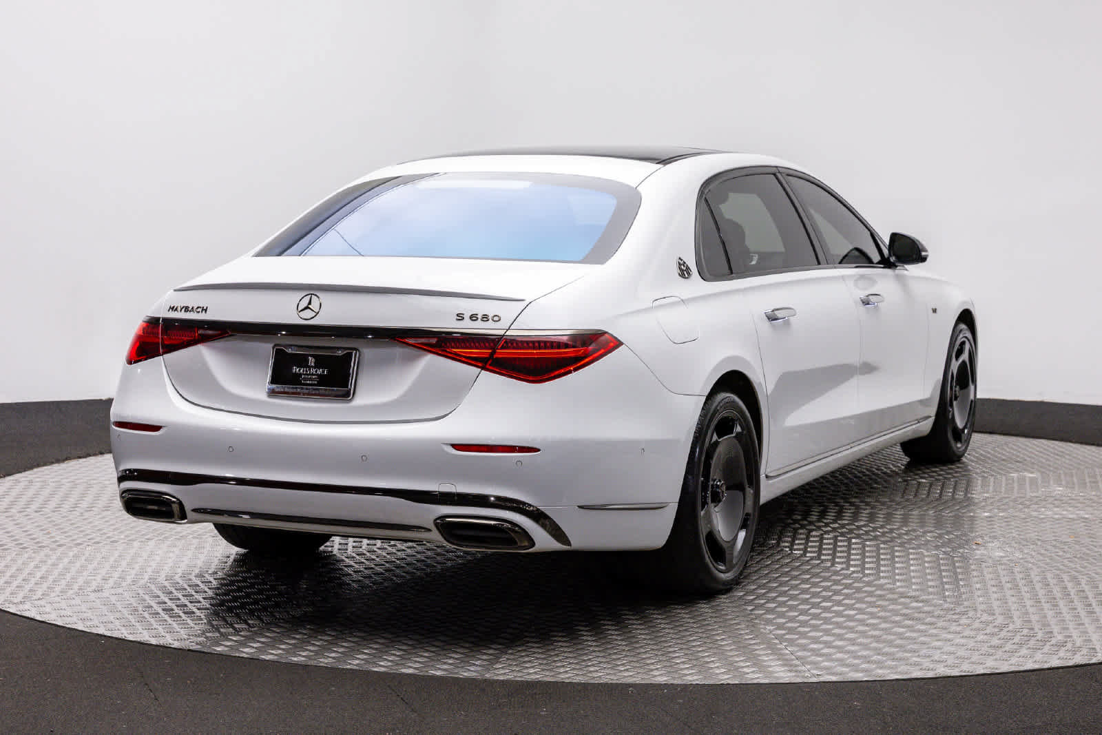Used 2024 Mercedes-Benz Maybach S 680 4MATIC image 21