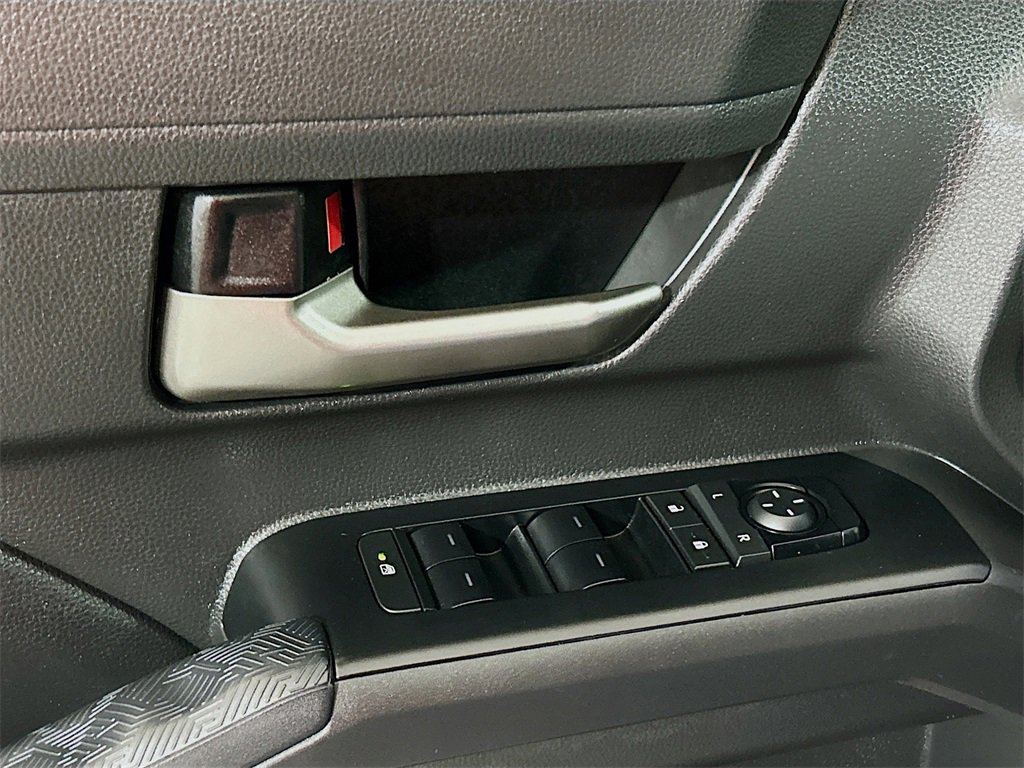 Used 2024 Toyota Tacoma TRD Off-Road image 15