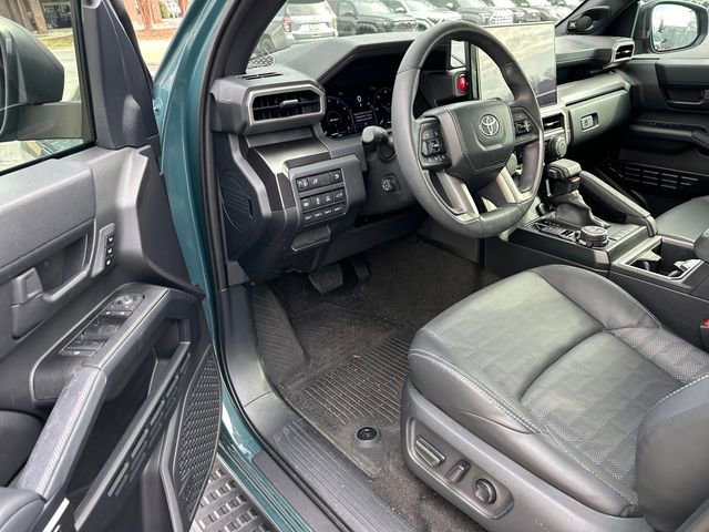 Used 2025 Toyota 4Runner TRD Off-Road Premium image 10