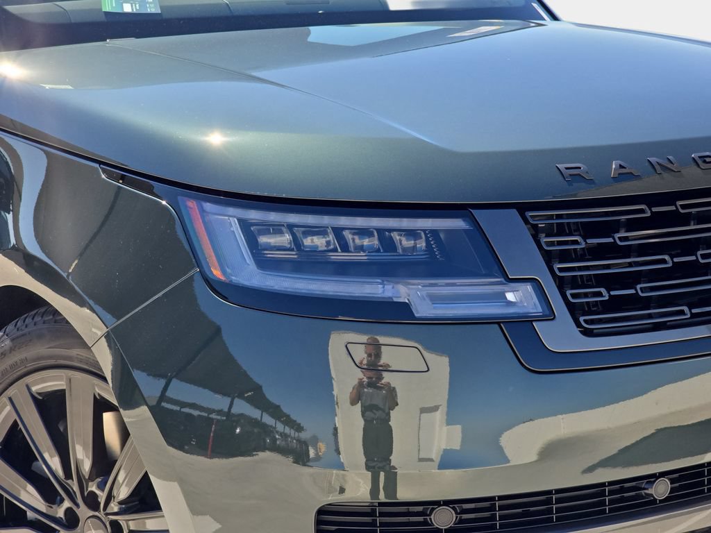 New 2026 Land Rover Range Rover SE AWD/4WD image 33