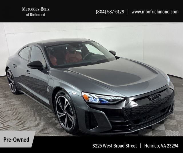 Used 2022 Audi e-tron GT Prestige image 2