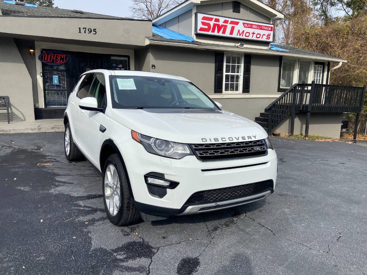 Used 2015 Land Rover Discovery Sport HSE AWD/4WD image 4