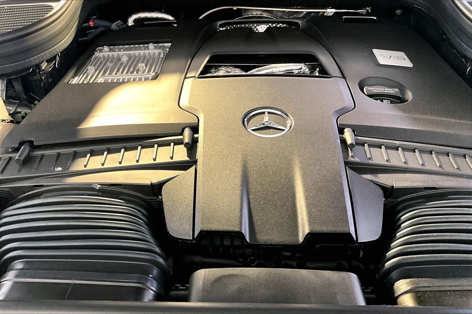 New 2026 Mercedes-Benz GLE 580 4MATIC image 14