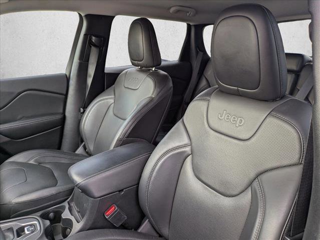 Used 2021 Jeep Cherokee Latitude Lux image 10