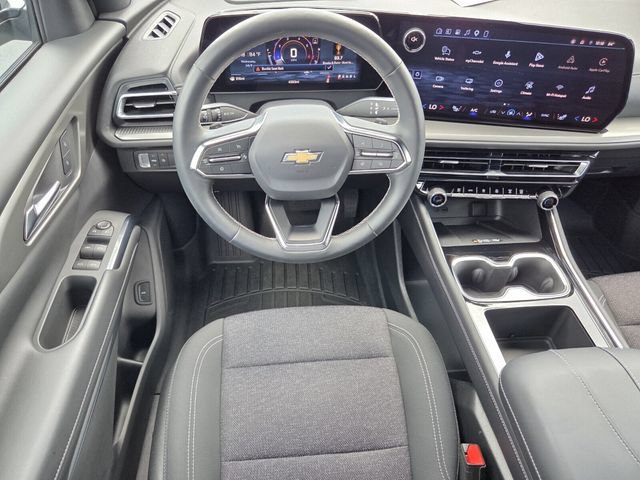 Certified 2026 Chevrolet Traverse LT w/ Driver Confidence Package FWD image 15