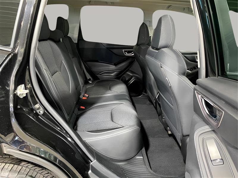 Used 2022 Subaru Forester Premium image 28